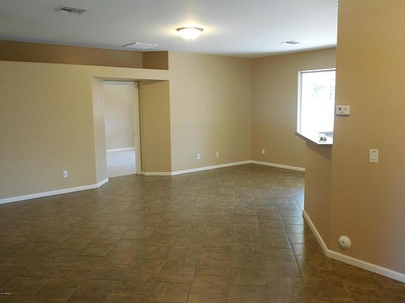 3rd image of 18131 W Port Royale Ln