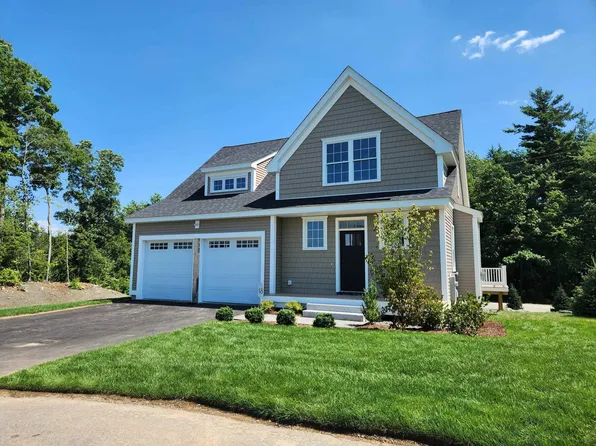 18 Summit Circle #48, Newmarket, NH 03857