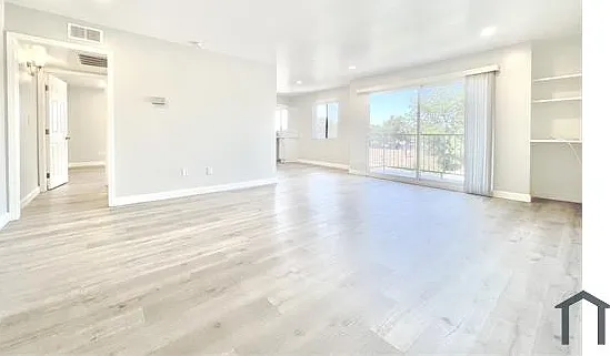 1 bed, $1,695 — Photo 1