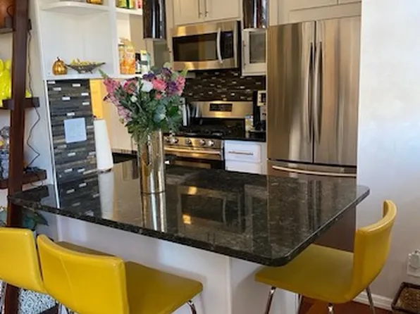 367 Avenue S image 1 of 11