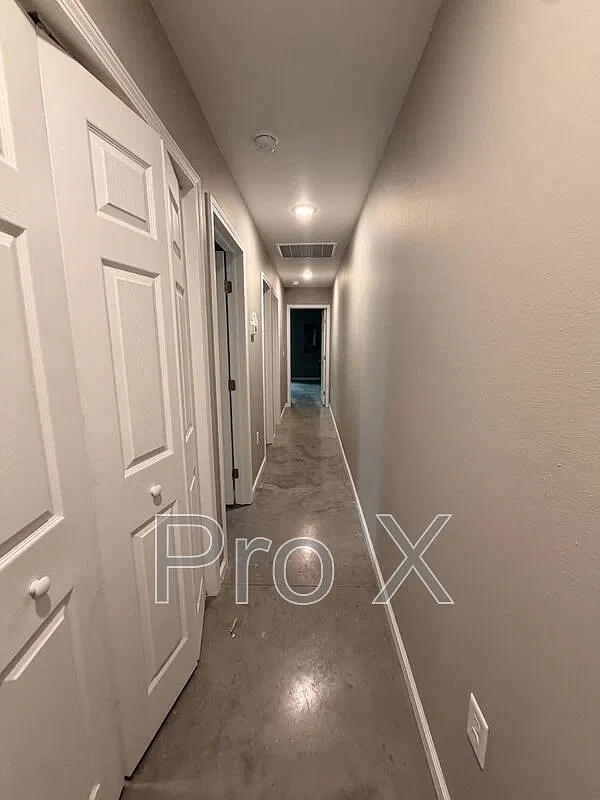 3 bed, 2.0 bath, $1,150 — Photo 3