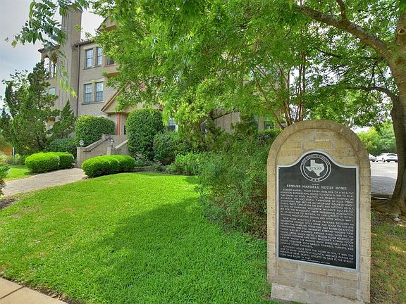 3rd image of 1704 West Ave APT 304