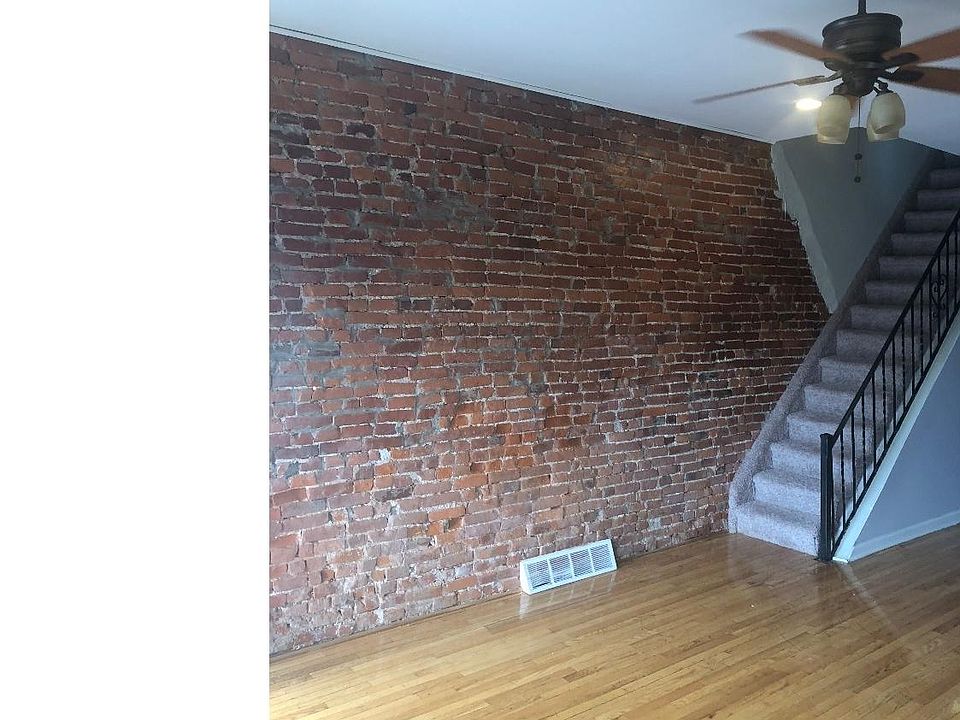 1st image of 2942 W Glenwood Ave