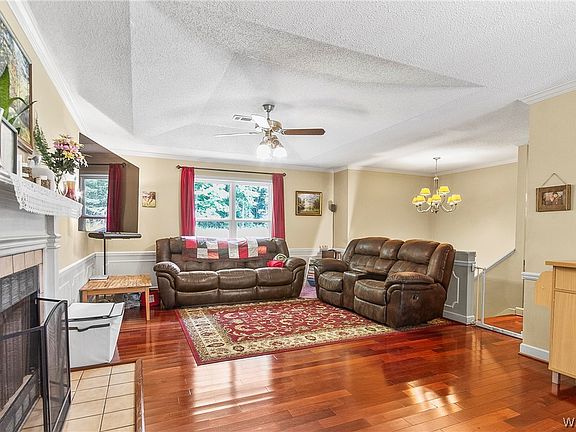 4th image of 7904 Lake Sherwood Cir