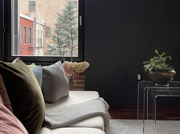 533 Leonard Street image 8 of 25