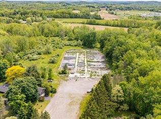 23 Pannell Cir #14, Fairport, NY 14450