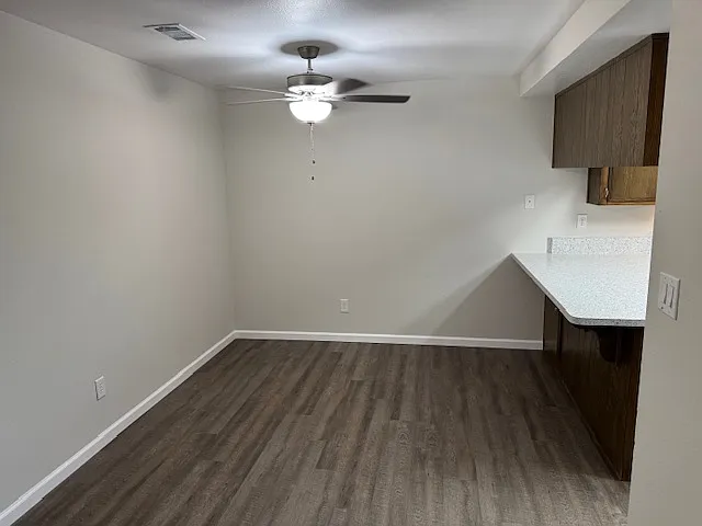 2x2 Laurelwood West Villas