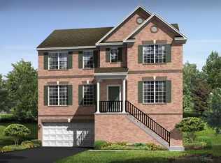 8 Clydesdale Rd, Fredericksburg, VA 22405