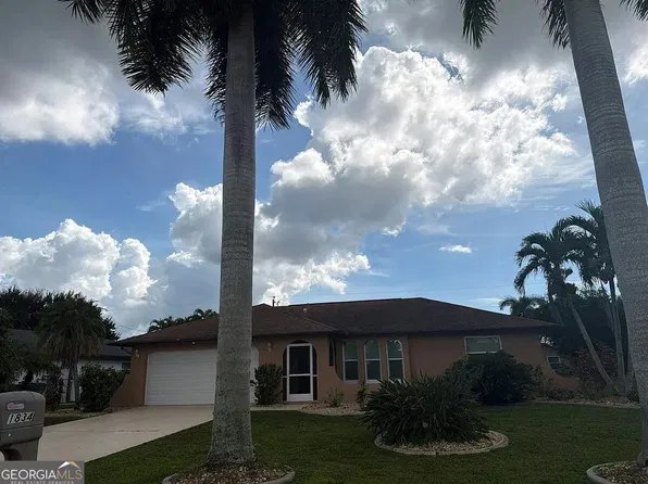 1834 SE 1st St, Cape Coral, FL 33990