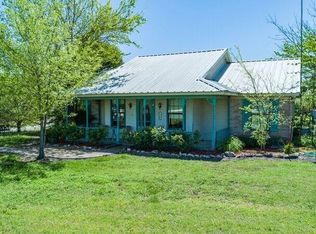 318 Lcr 176, Hubbard, TX 76648