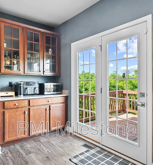 367 Ontario Dr #FALLING WATERS — Photo 33