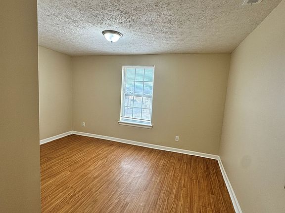 2nd image of 302 Olive St N APT 202
