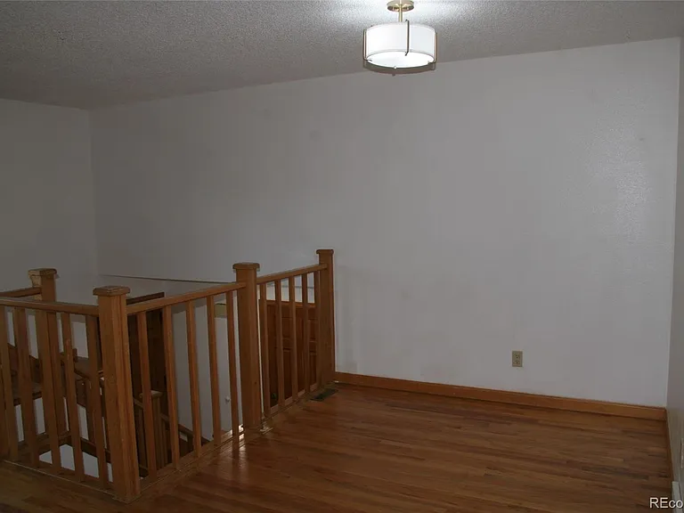 11095 E Kentucky Ave — Photo 7