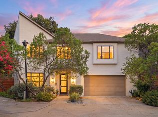 6908 Chantilly Ct, Dallas, TX 75214