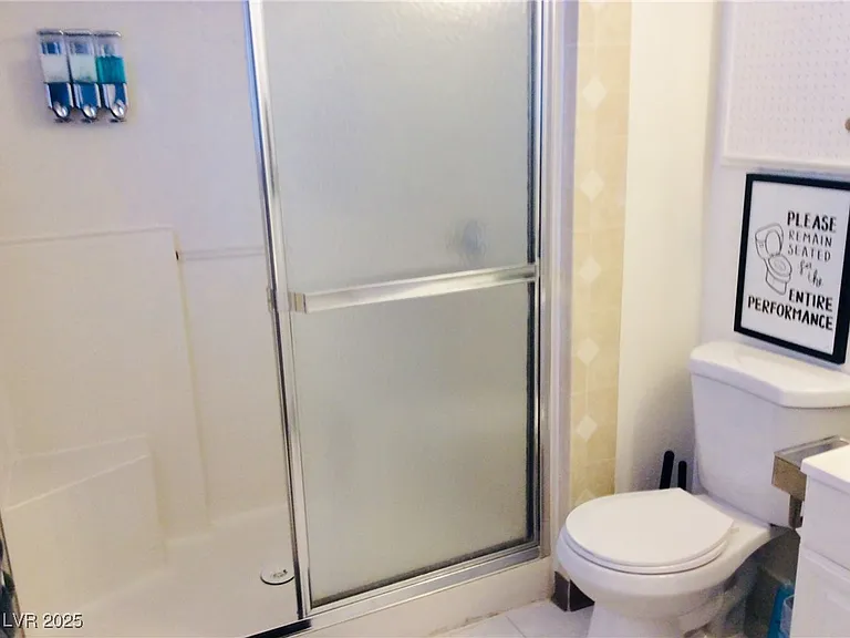 5108 Wilbur St — Photo 23