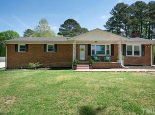2526 Ardsley Dr, Durham, NC 27704