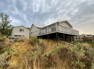 32 Hell Creek Rd, Jordan, MT 59337