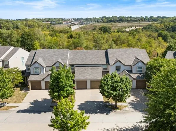 5507 N Fairmount Ave, Kansas City, MO 64118