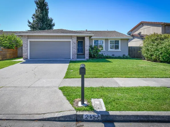 2457 Carriage Place, Napa, CA 94558