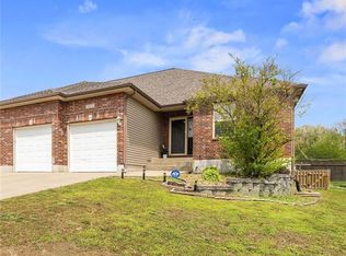 1803 Villa Dr, Warrensburg, MO 64093