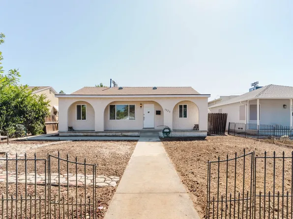 7426 Dempsey Ave, Van Nuys, CA 91406