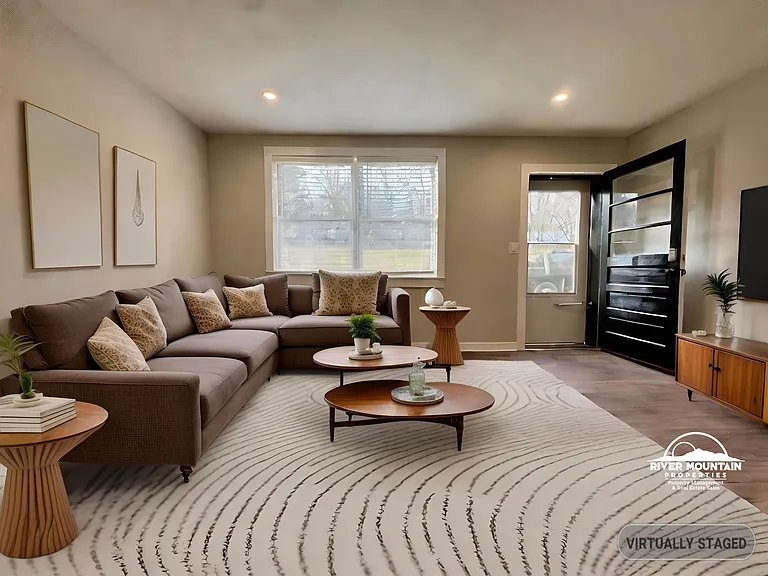 1003 Giles Road — Photo 12