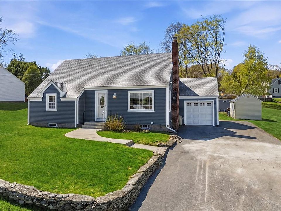 1st image of 458 River Rd