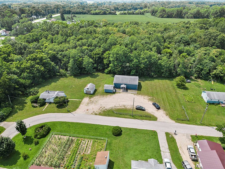 101 Singer St, Dowagiac, MI 49047 MLS 11198600 Zillow