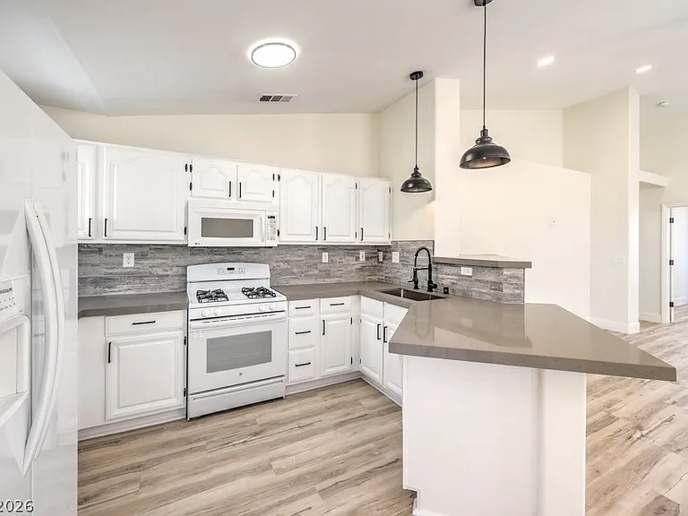 1712 Pinion Mesa Ct — Photo 13