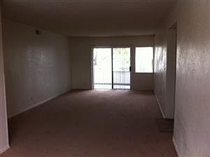 3rd image of 3909 Gibraltar Ave APT 9