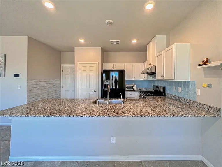 385 Canyon Mist Ct — Photo 11