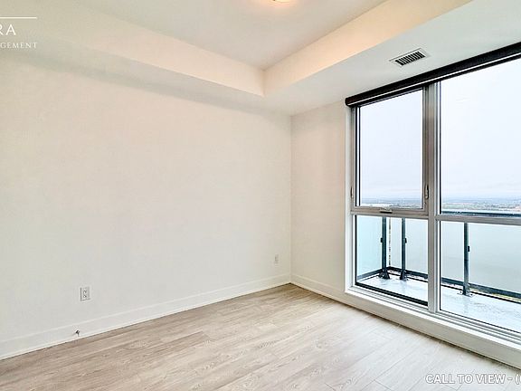 5th image of 2545 Simcoe St N #Penthouse 14