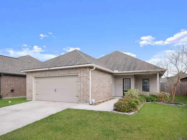 6609 Blue Rose Dr, Baton Rouge, LA 70817