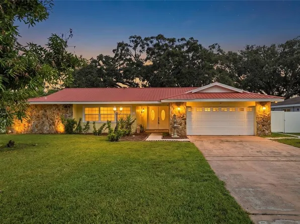 1514 Burning Tree Ln, Brandon, FL 33510