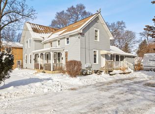 516 E Washington St, Round Lake Park, IL 60073