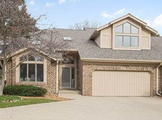 20032 Tam O Shanter Ct, Olympia Fields, IL 60461