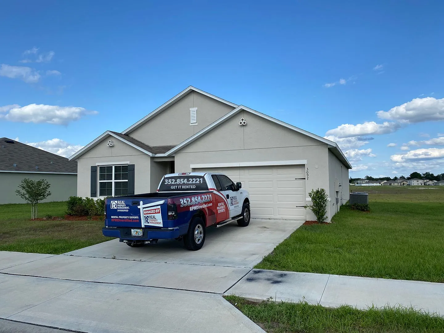 Not Ready For Showing Or Move In Until 08/15/2026 Oak Hill Plantation - 4/2/2 *Won't Last!* — Photo 3