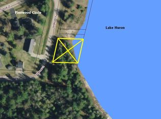 2493 Pinewood Cir, Cheboygan, MI 49721