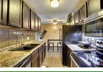 2 bed, 900 sqft, $1,495 — Photo 2