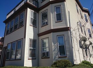 124 Spring St, West Roxbury, MA 02132