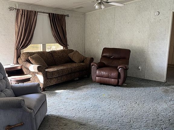 4th image of 1111 Evan Perry Road