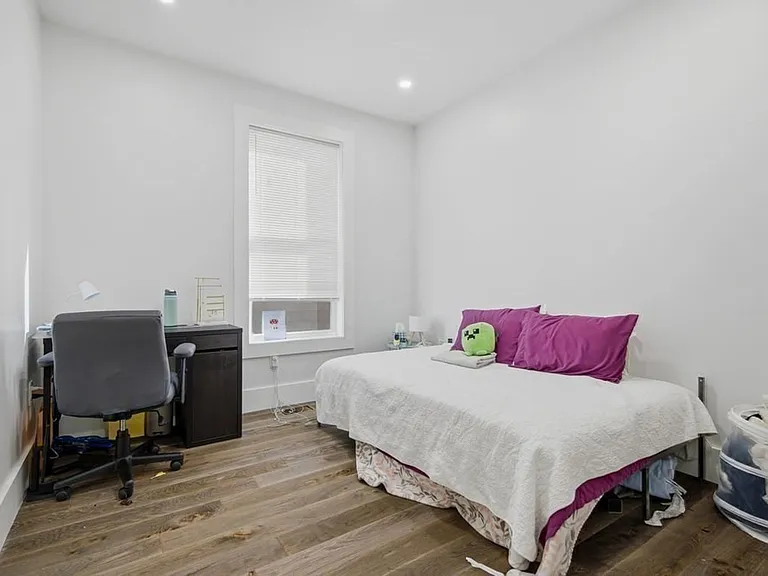 1 Hillside St #3 — Photo 13