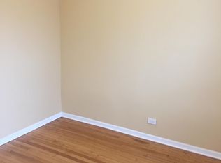 3605 W Augusta Blvd #2, Chicago, IL 60651