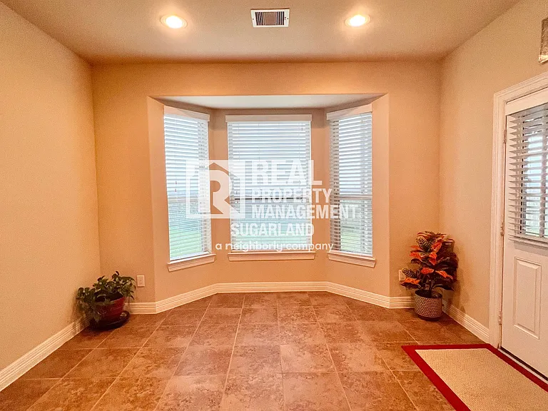 18607 Pelham Grove Ln — Photo 23
