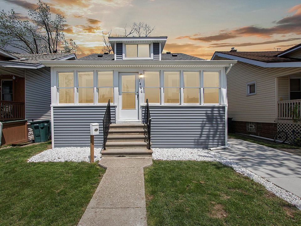 1st image of 1466 Russell Ave