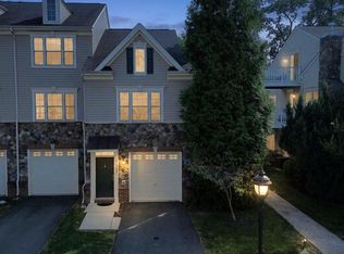 11207 Wortham Crest Cir, Manassas, VA 20109