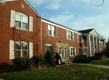 1st image of 10947 S Artesian Ave