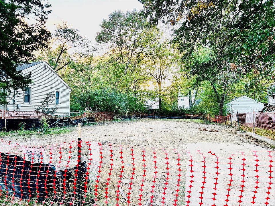 1st image of 741 Simmons Ave