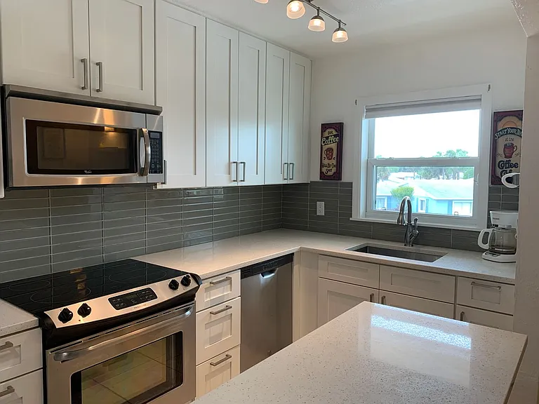 1510 Ocean Shore Blvd #409 — Photo 6