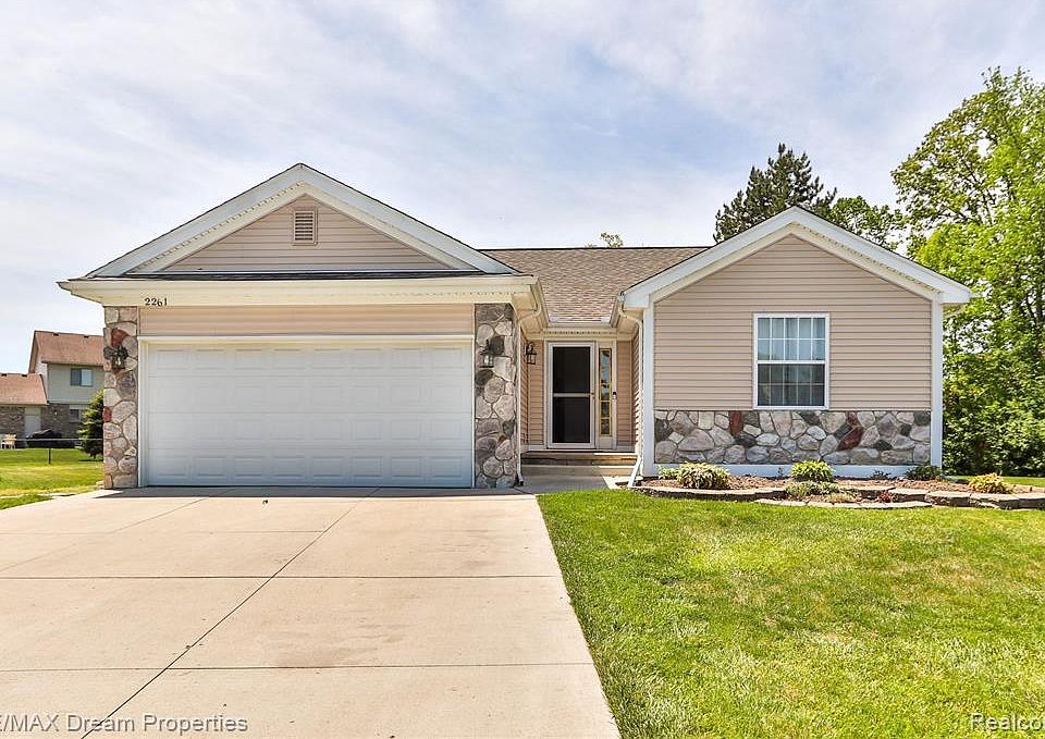 1st image of 2261 Buchanan Ct #134